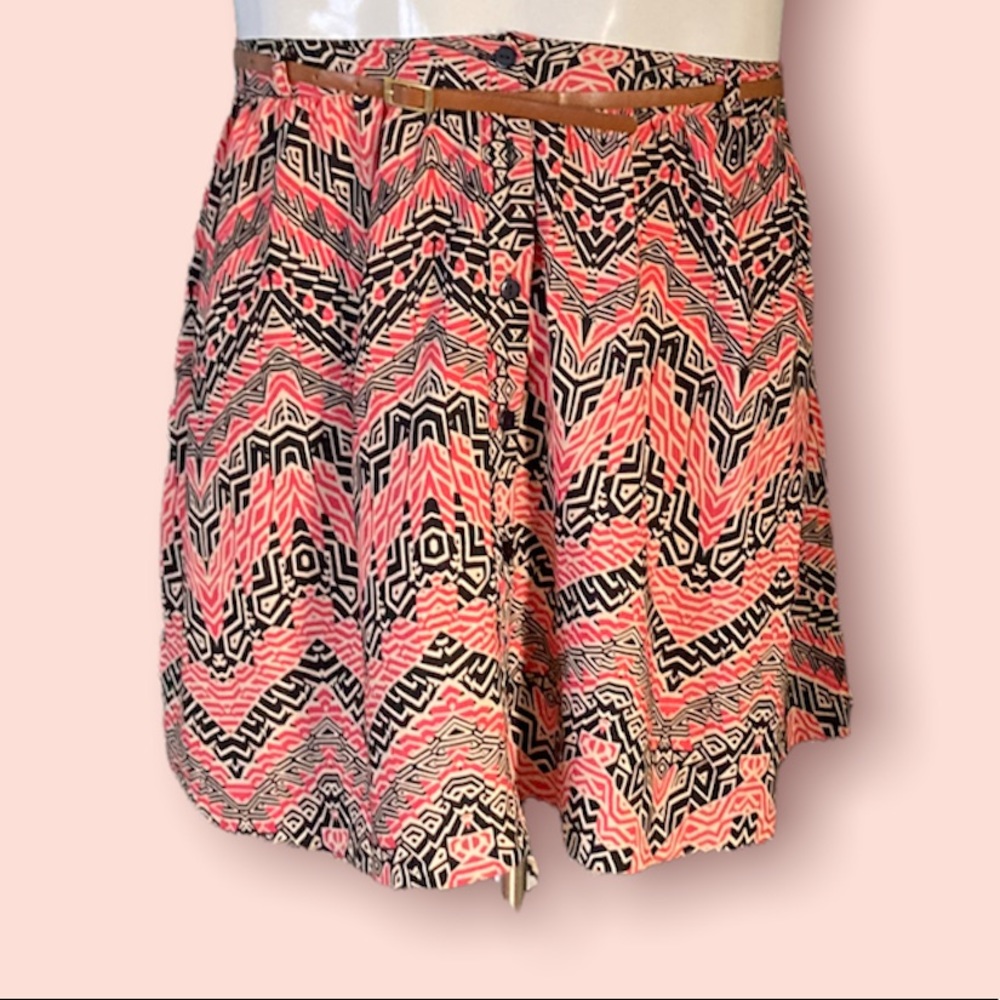3/$20, Primark, Cute Miniskirt with belt, Size 8 - Picture 1 of 10
